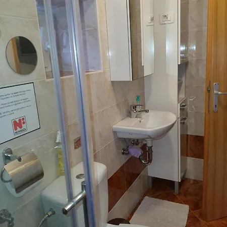 Studio-apartman-diana Apartment Brsec